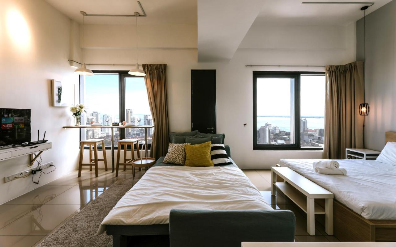 Muji Studio 2 - Seaview At 218 Tropicana Near Komtar Food Heaven With Netflix & Tv Box George Town Dış mekan fotoğraf